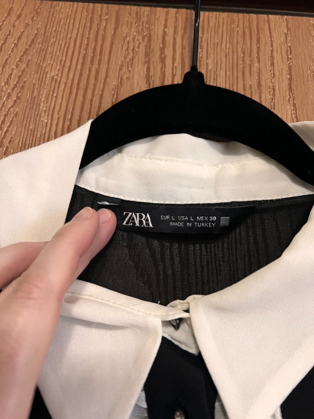 Zara Sheer Black Tuxedo Blouse White Collar Ruffle Front Size L - Picture 3 of 7